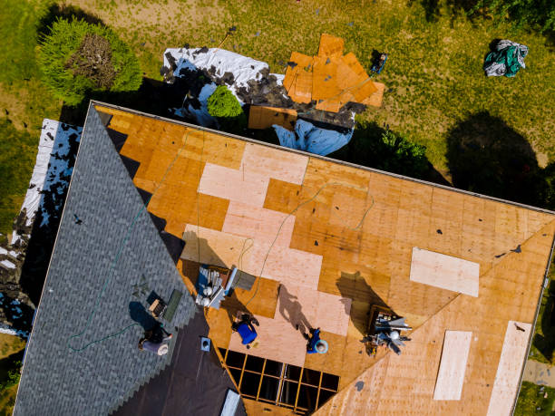 Best Emergency Roof Repair  in East Village, CT